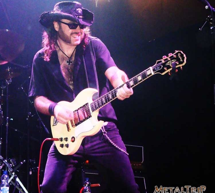 MOTÖRIZED (RockiCity, Almàssera) ‘DIGNO TRIBUTO’